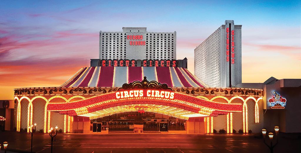 Autotour: Alla scoperta dei Parchi e Conrad Las Vegas at Resorts World 5*