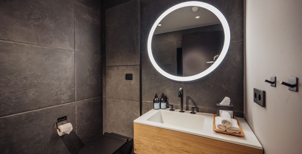Combinato 4* Grandi by Center Hotels e Highland Base at Kerlingarfjöll