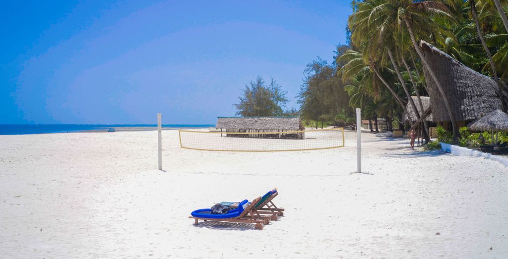 Pinewood Beach Resort & Spa 4* e Safari da 1 a 4 notti