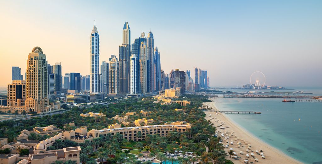 The Ritz Carlton Abu Dhabi Grand Canal 5* con possibile estensione a Dubai