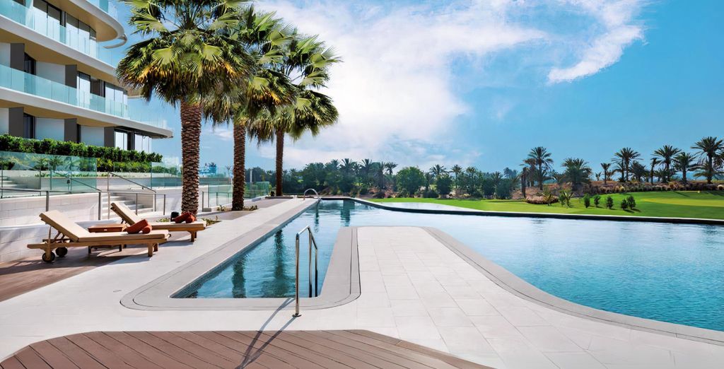 JA Lake View 5* - Dubai