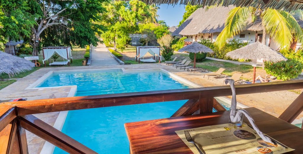 Karafuu Beach Resort And Spa 5*