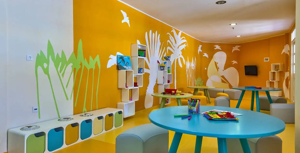 Almyra Hotel & Village 4*