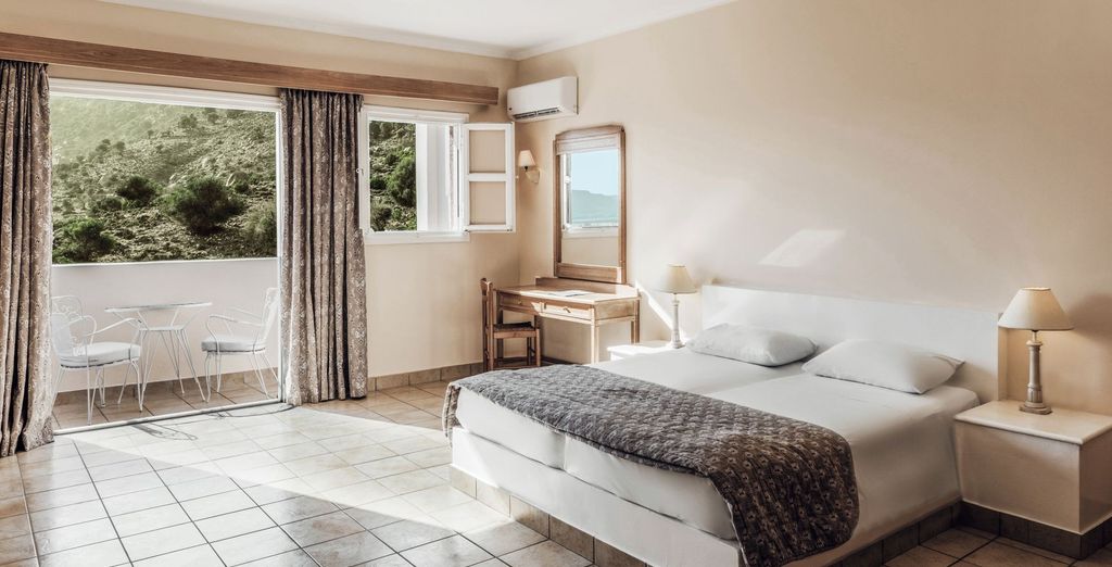 Mitsis Family Village 4*
