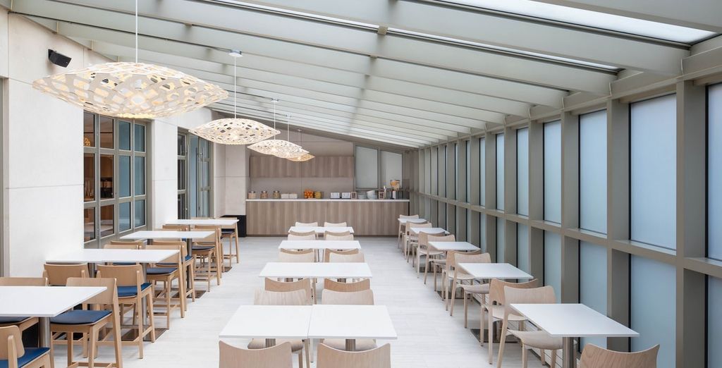 Element New York Times Square West 4* 