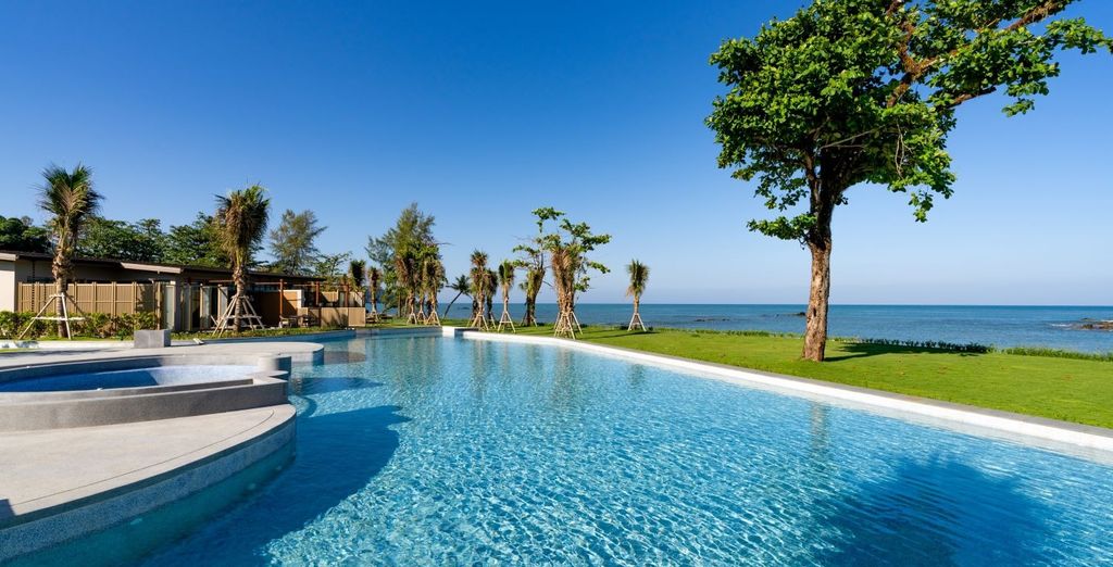 The Little Shore 5* con possibile pre-estensione a Phuket