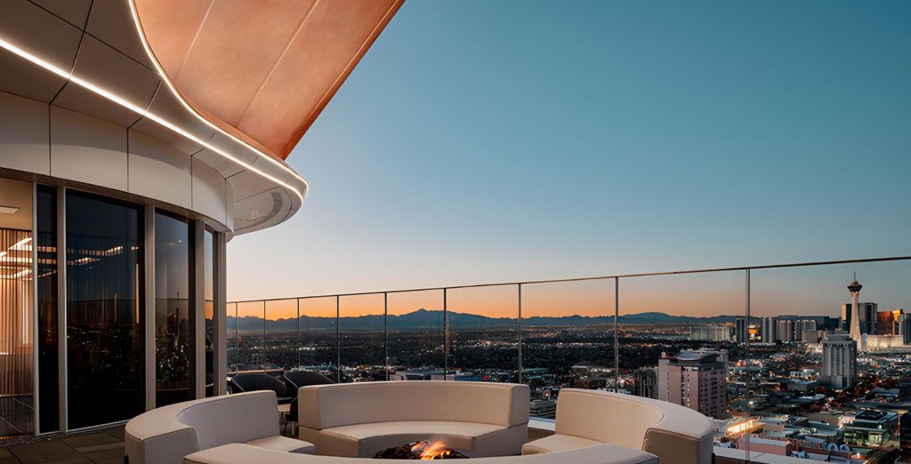 Circa Las Vegas 4* - Adults Only
