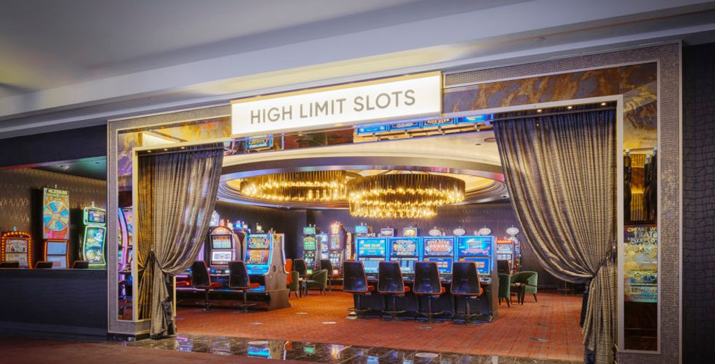 Circa Las Vegas 4* - Adults Only
