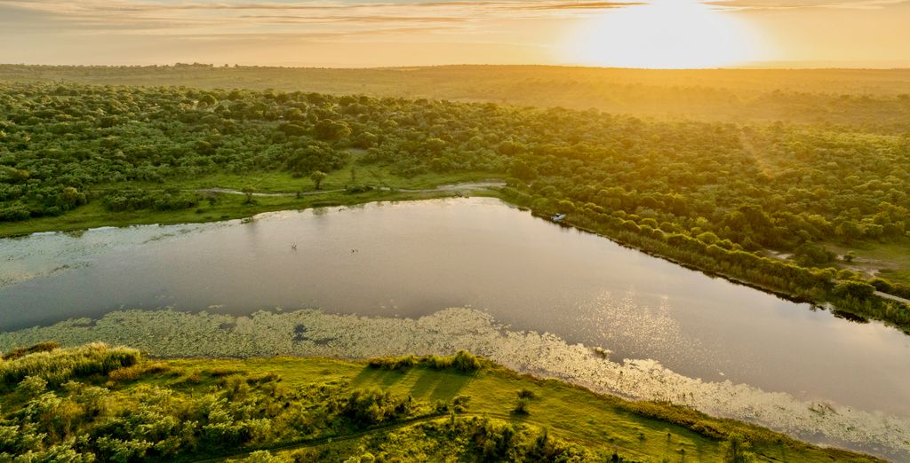 Unyati Safari Lodge