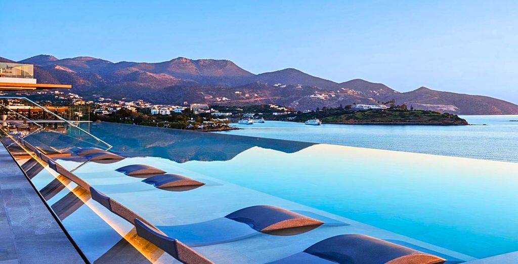 NIKO SeaSide Resort 5* - Adults Only