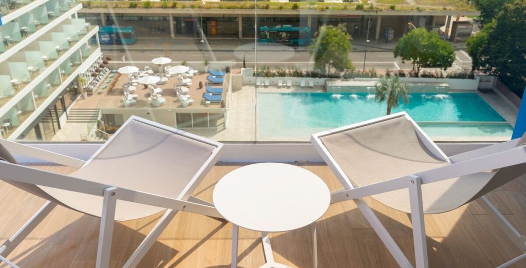 Hotel L'Azure 4*
