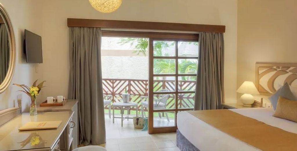 Neptune Village Beach Resort 4* con possibile safari
