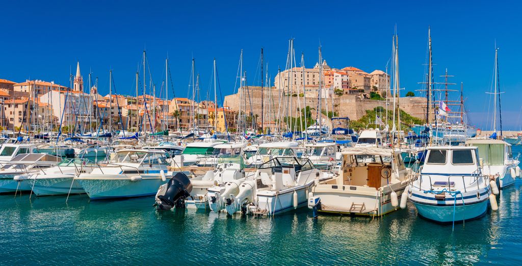 Hotel Benista con volo o Sardinia Ferries
