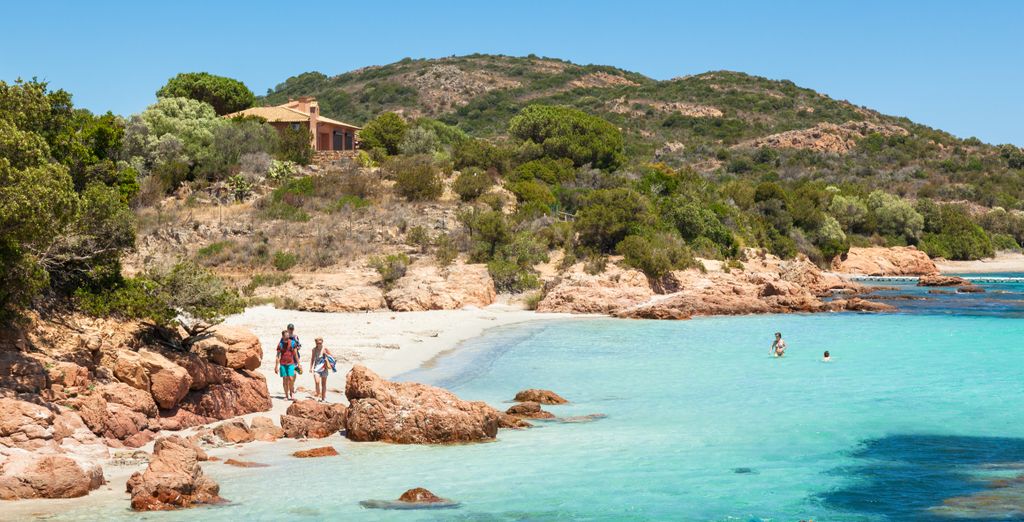 Hotel Benista con volo o Sardinia Ferries