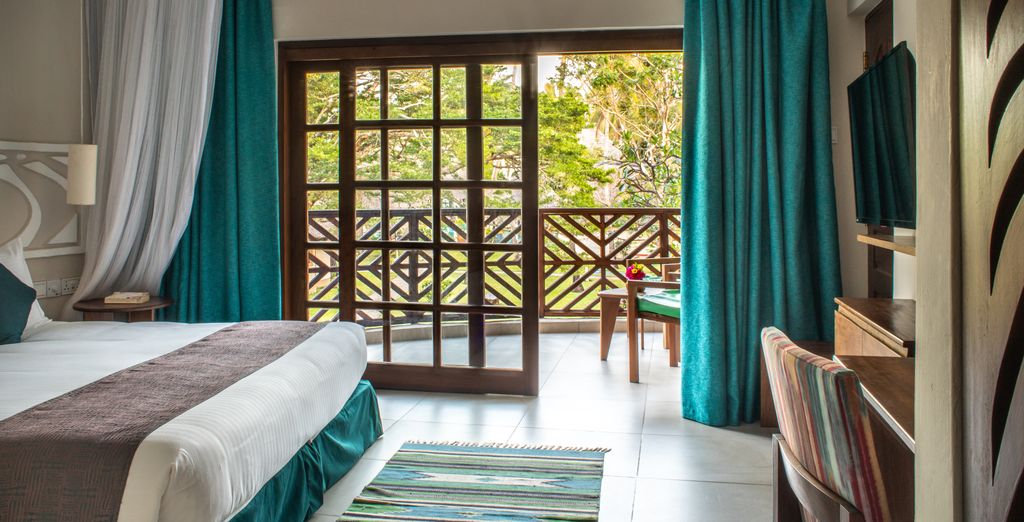 Neptune Village Beach Resort 4* con possibile safari