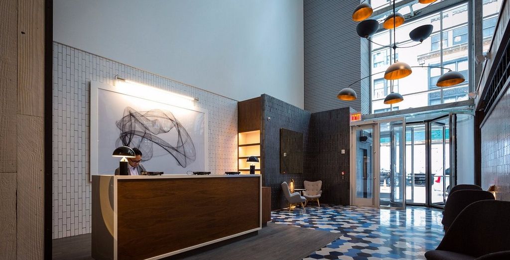 Combinato: Crowne Plaza H36 Midtown 4* e Grand Sunset Princess 5*