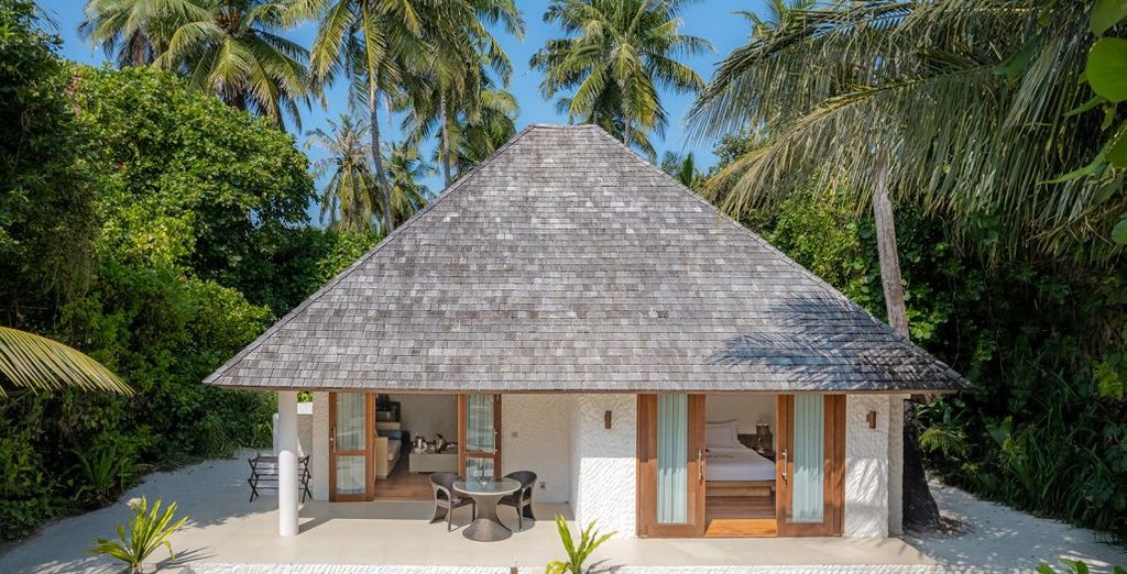 Hideaway Beach Resort & Spa 5*