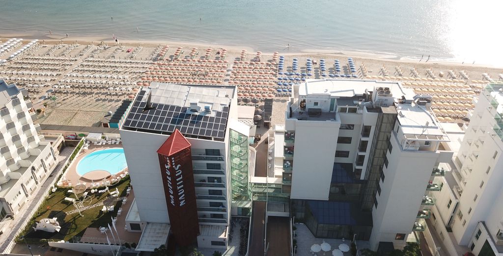 Nautilus Family Hotel 4*