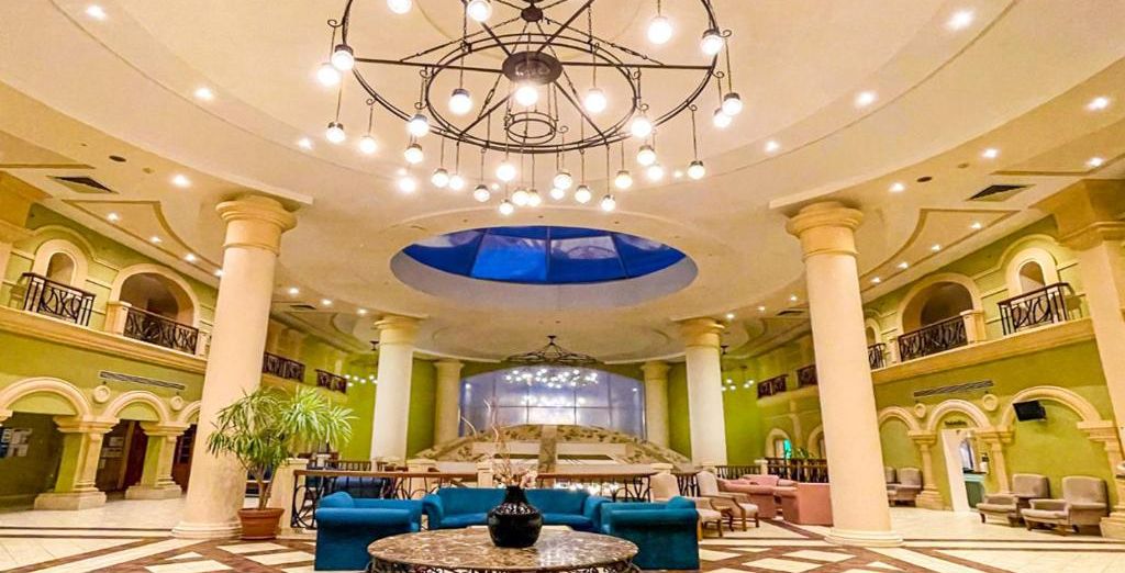 Ivy Cirene Island Aqua Park Resort 4*