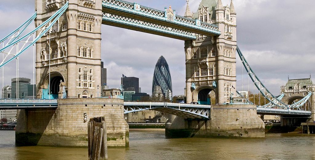 Novotel London Bridge 4*