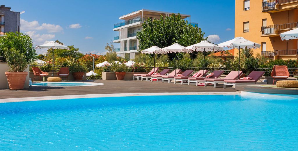 Charlie Urban Hotel 4*