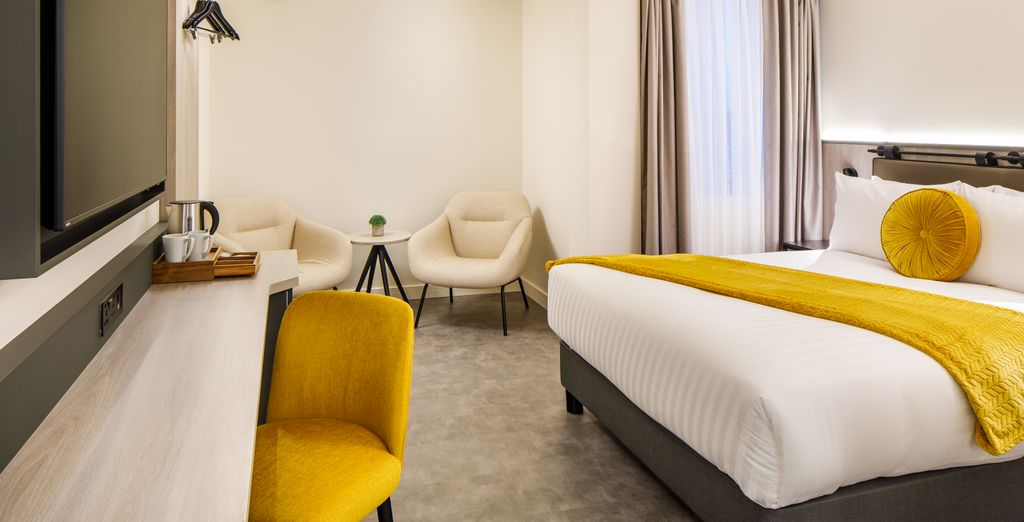 Southgate Hotel London 4*