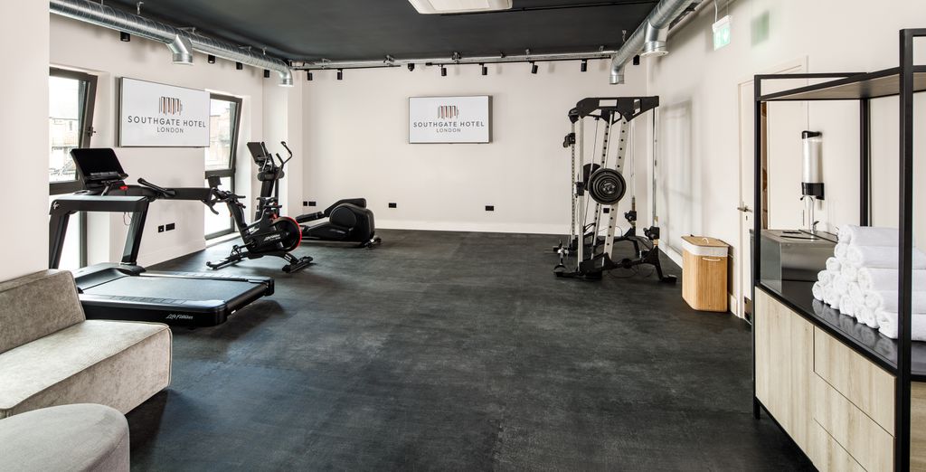 Southgate Hotel London 4*