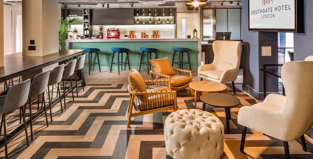 Southgate Hotel London 4*