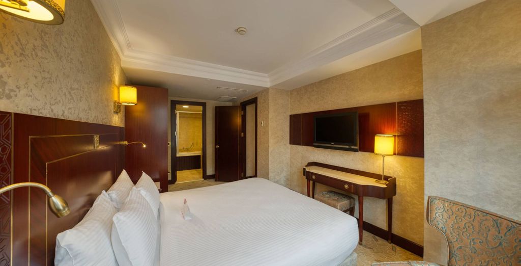 Crowne Plaza Istanbul Old City 5*