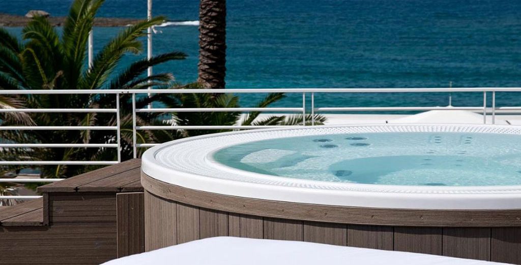 AH Premium Isola di Pazze 4*