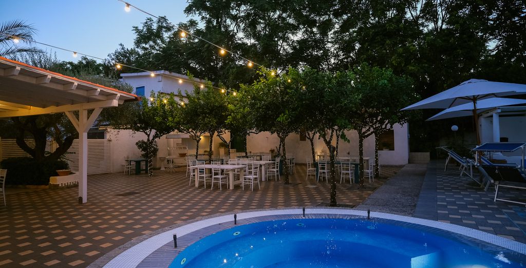 Regent Beach Hotel & Apartments 4*