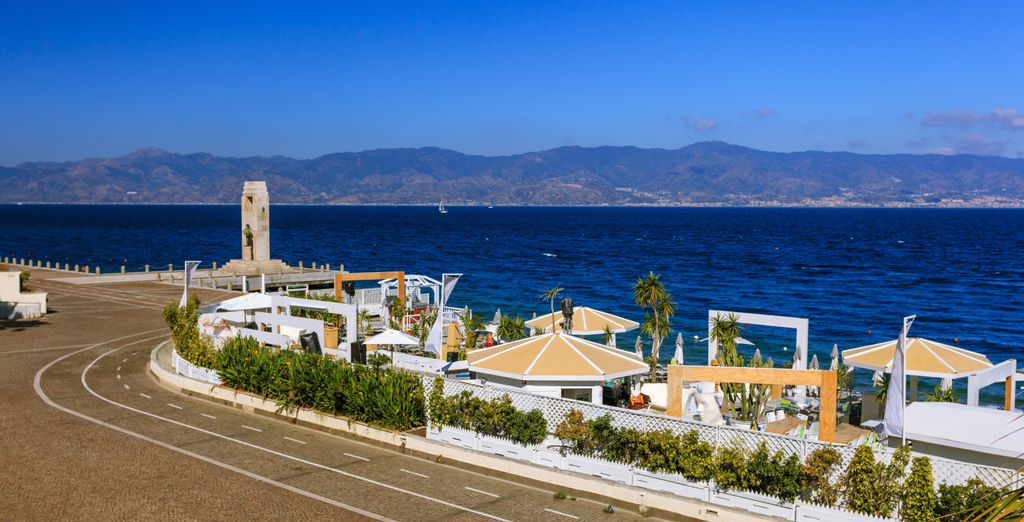 Regent Beach Hotel & Apartments 4*