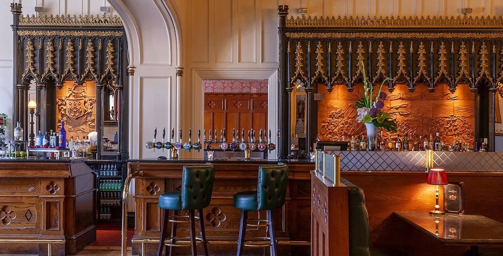 Clontarf Castle Hotel 4*