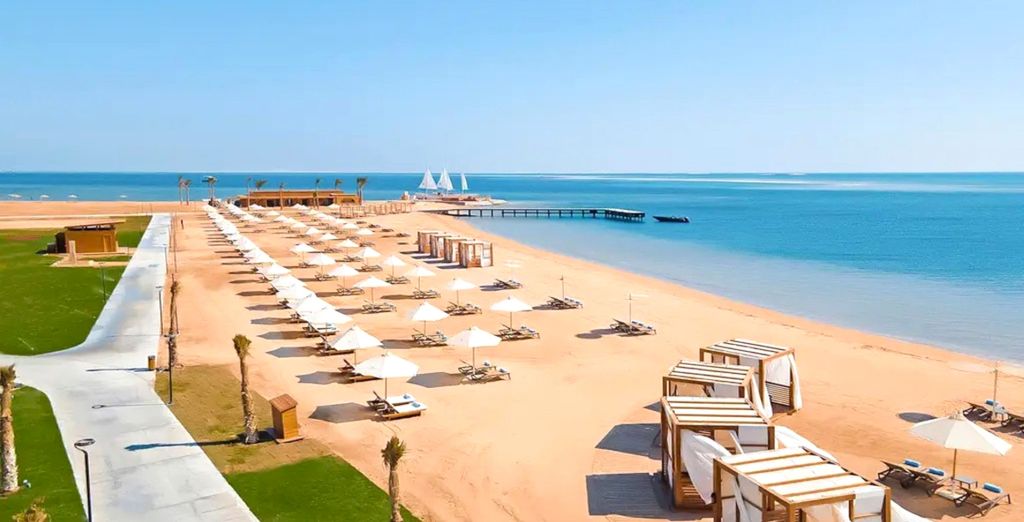 Rixos Premium Magawish Suites & Villas 5*