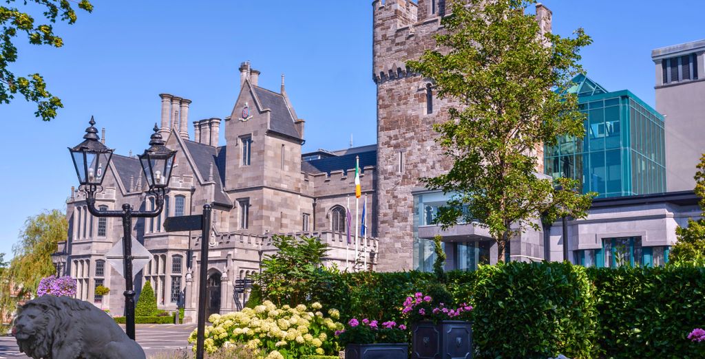 Clontarf Castle Hotel 4*