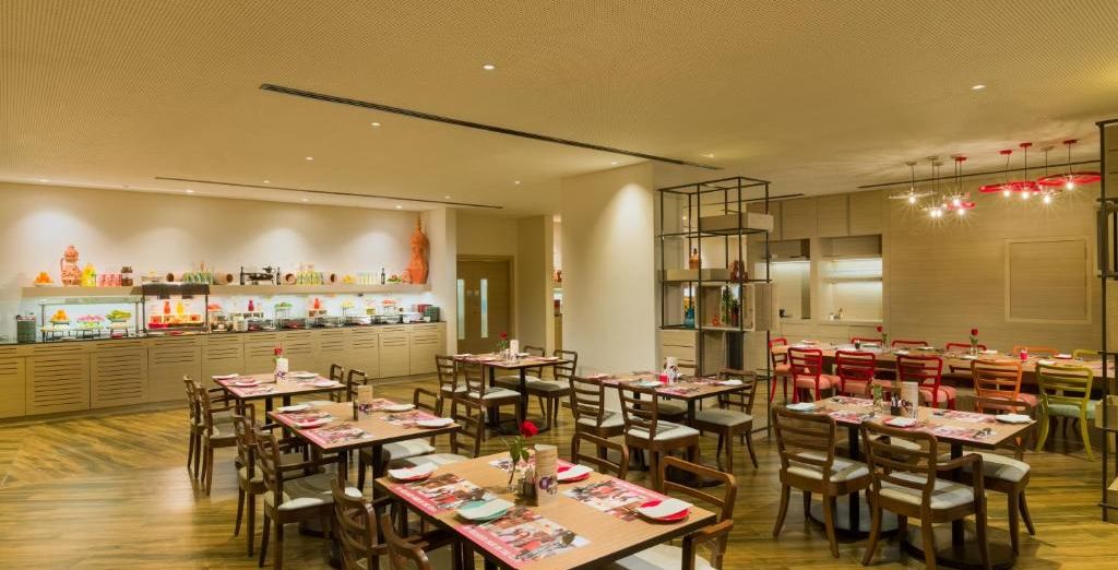 IntercityHotel Muscat 4*