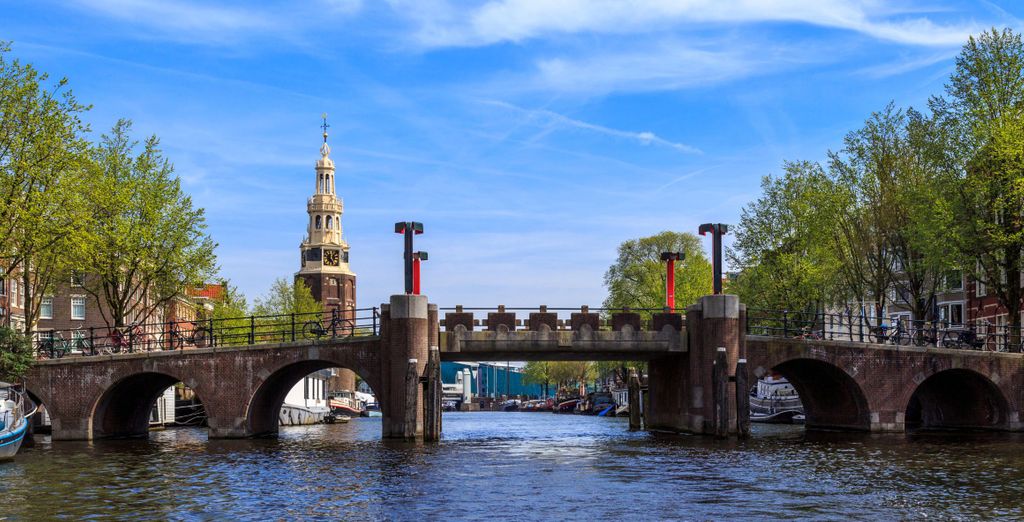 Inntel Hotels Amsterdam Centre 4*