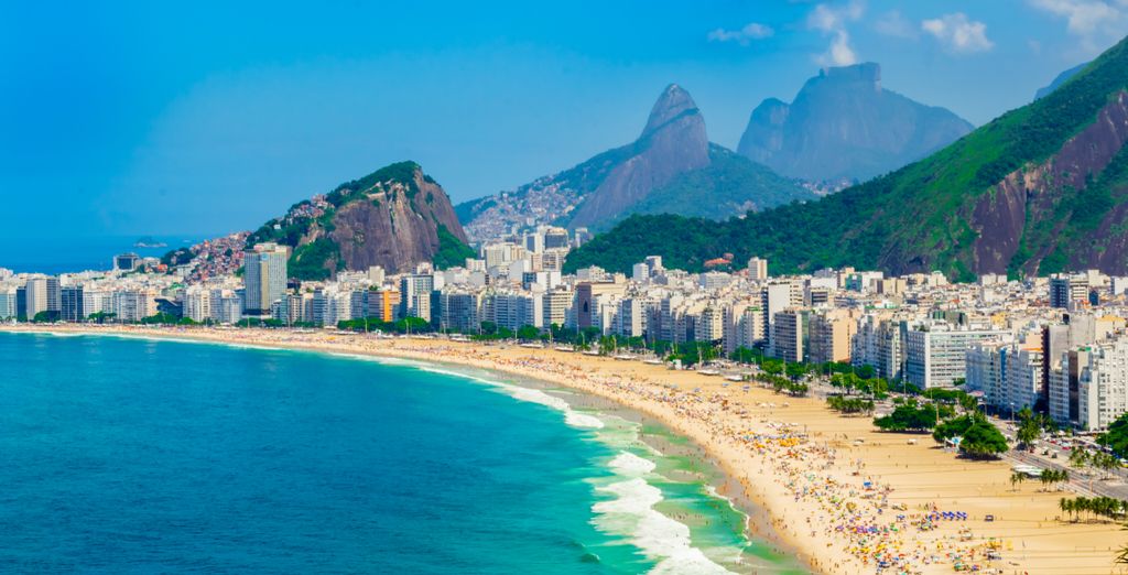 Soggiorno in libertà: Viaggio nella cultura carioca al ritmo di Samba