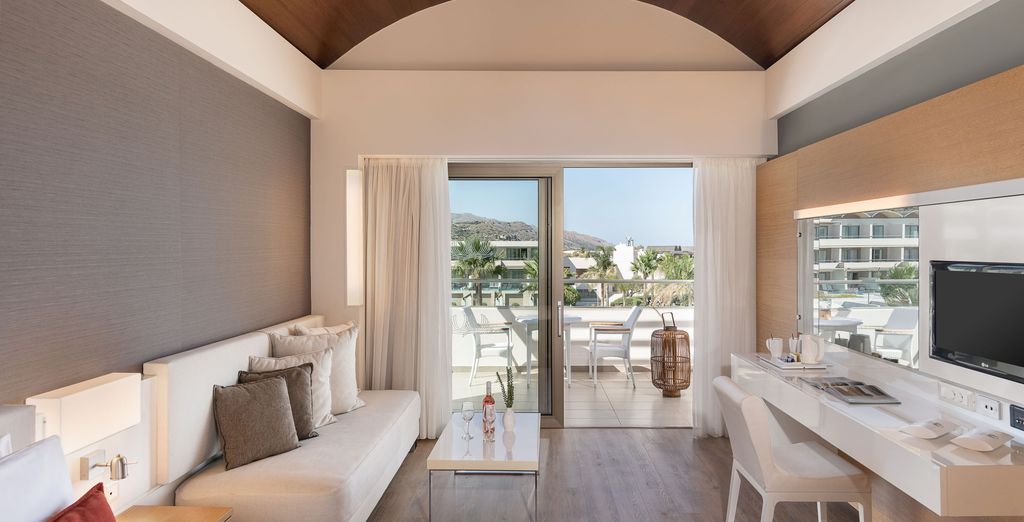 Avra Imperial Hotel 5*