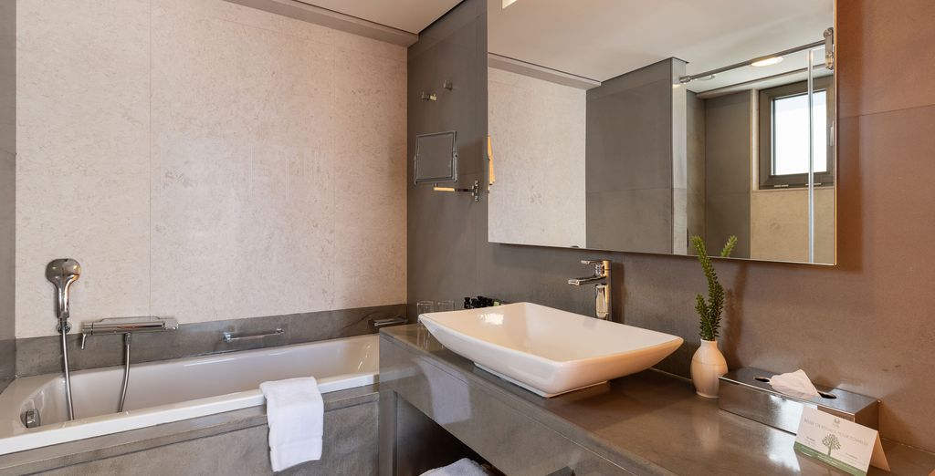 Avra Imperial Hotel 5*