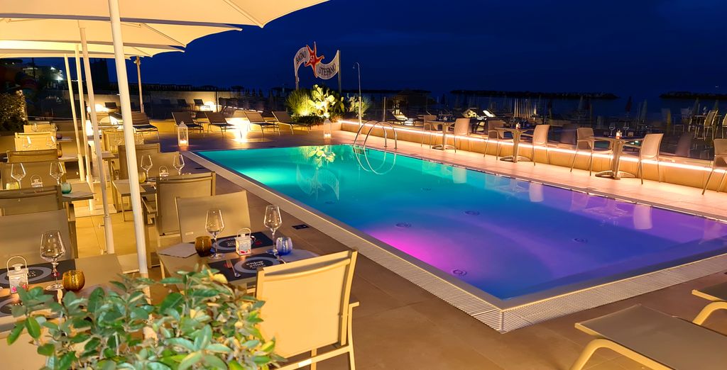 You & Me Beach Hotel - Adults Only
