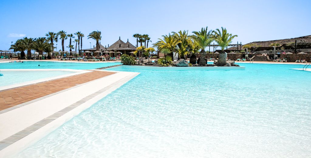 Beatriz Costa & Spa 4*