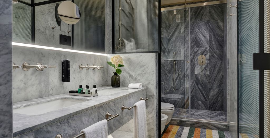 Floren Luxury Hotel 5*