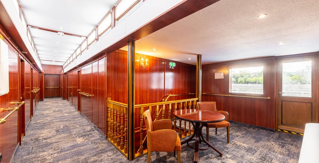 Fortuna Boat Hotel 