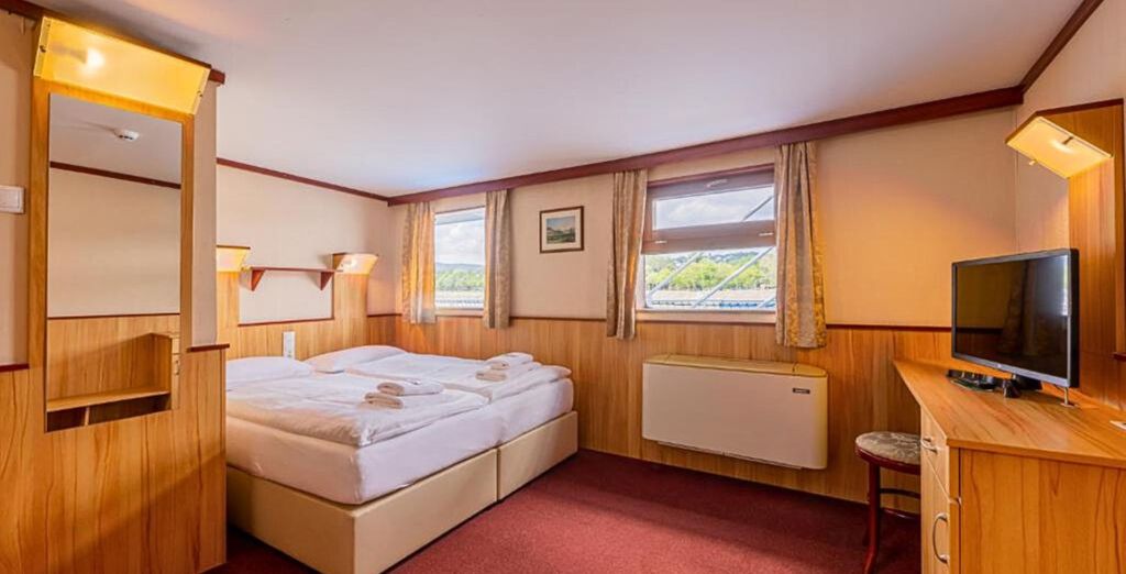 Fortuna Boat Hotel 