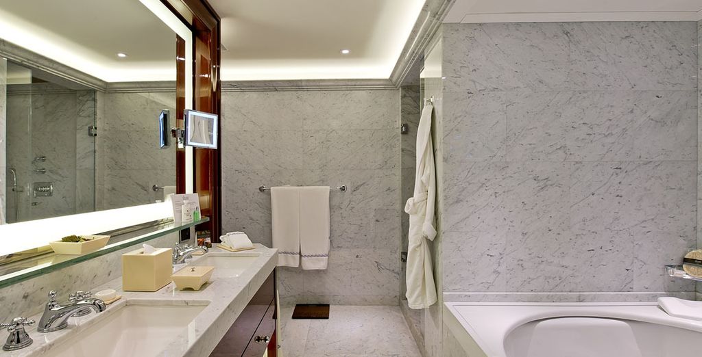 Divan İstanbul Hotel 5*