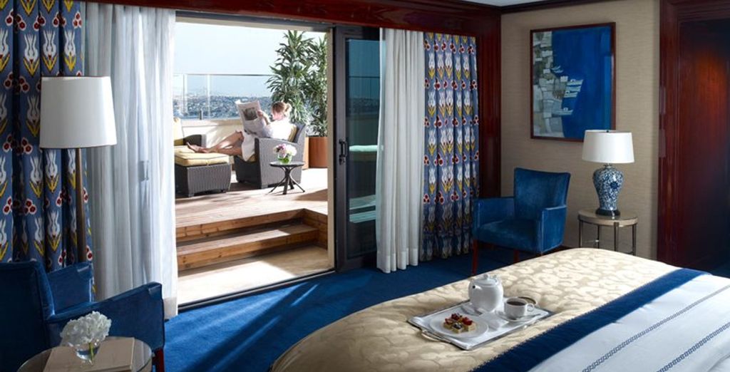 Divan İstanbul Hotel 5*
