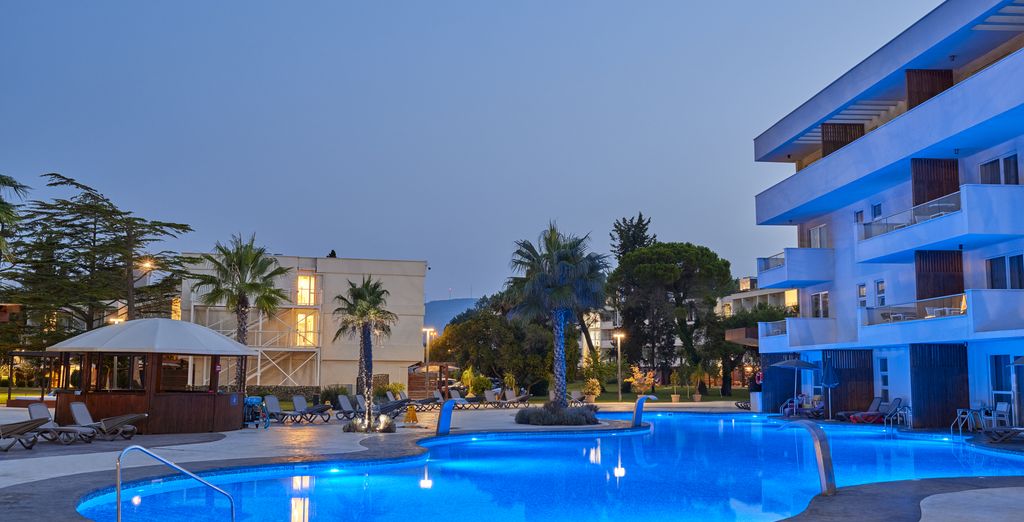 Azul Beach Resort Montenegro 4*