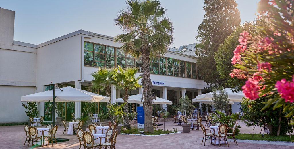 Azul Beach Resort Montenegro 4*