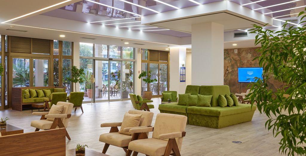 Azul Beach Resort Montenegro 4*